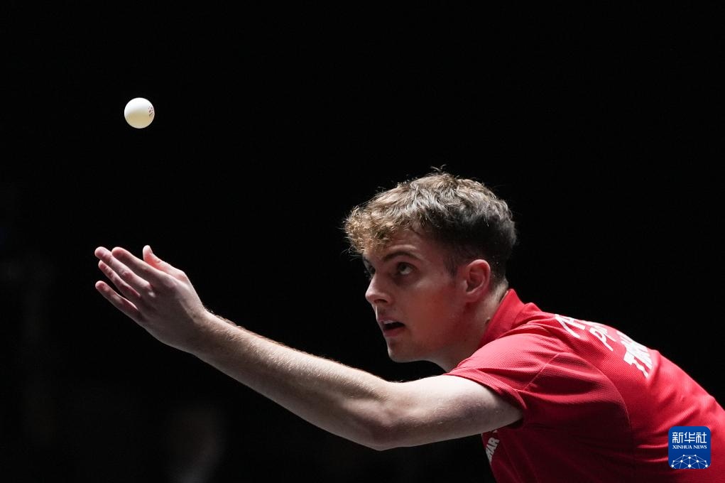 他的坚持与 他的坚持与