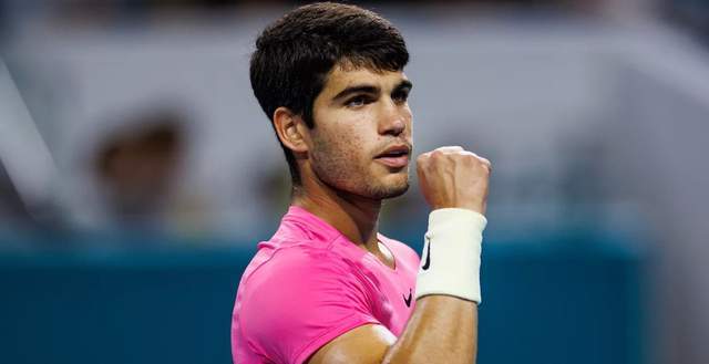 女超联赛中 女超联赛中